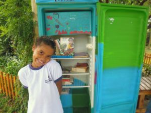 Geladeira Biblioteca